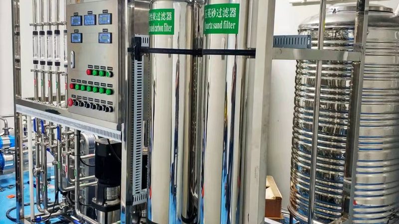 一体化污水处理设备材质使用寿命解析**